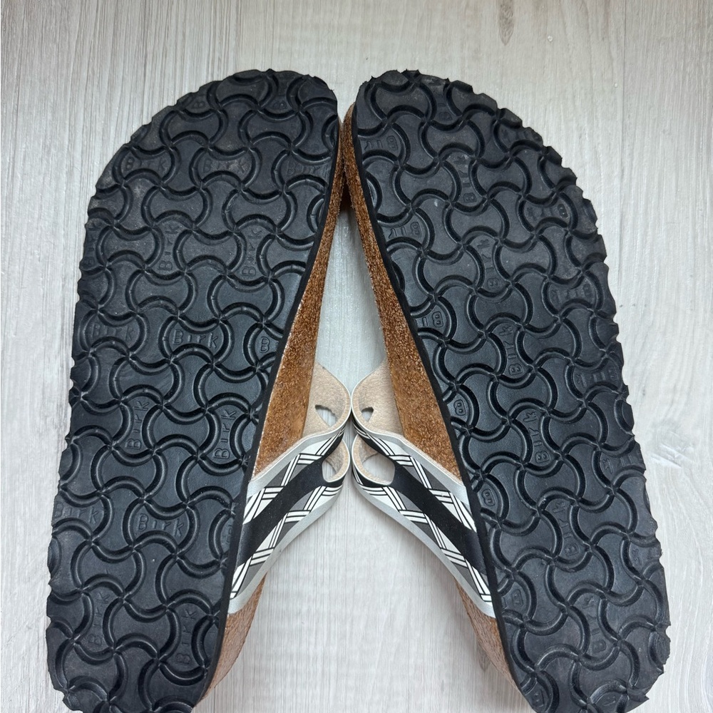 Birkenstock Birki's Geometric Sandals Size 38 (US 7–7.5) 🤍 - Picture 7 of 8